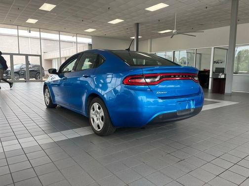 Laser Blue Pearlcoat 2016 Dodge Dart SE