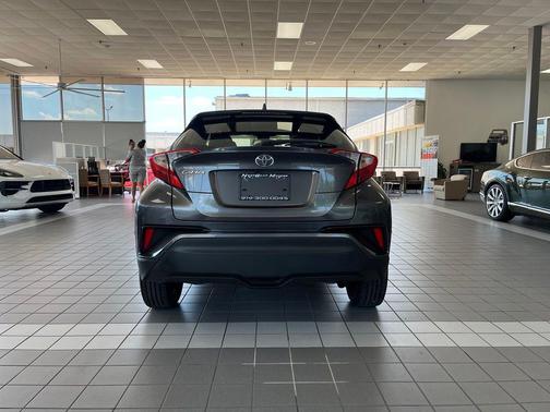 Magnetic Gray Metallic 2019 Toyota C-HR LE
