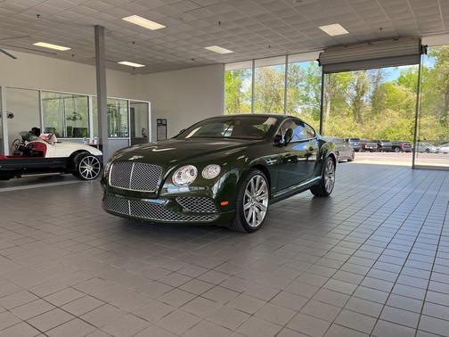 Green 2016 Bentley Continental GT W12