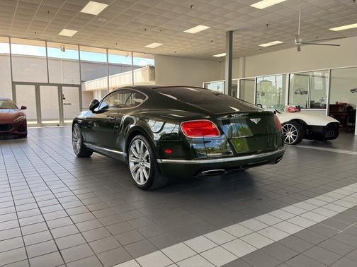 Green 2016 Bentley Continental GT W12