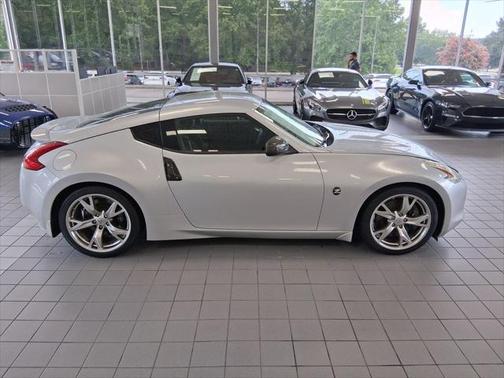 2012 Nissan 370Z Base
