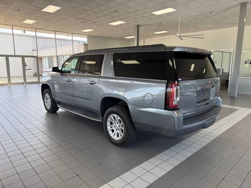 Satin Steel Metallic 2019 GMC Yukon XL SLT