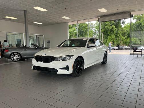 Alpine White 2019 BMW 330 330i
