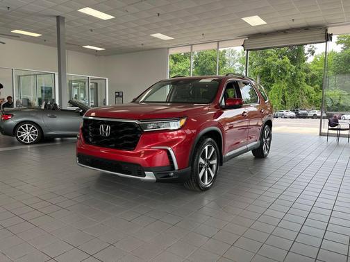 Radiant Red Metallic II 2023 Honda Pilot AWD Elite