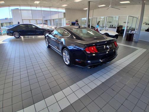 2021 Ford Mustang EcoBoost Premium