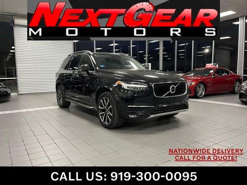 2019 Volvo XC90 T6 Momentum