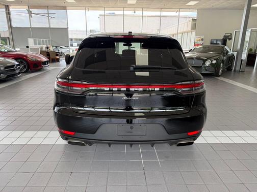 Black 2021 Porsche Macan Macan