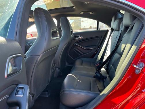 2018 Mercedes-Benz CLA 250 4MATIC