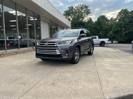 2017 Toyota Highlander Limited Platinum
