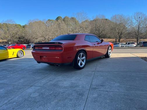 2009 Dodge Challenger SRT8
