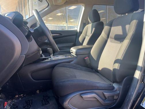 2020 Nissan Pathfinder S 4WD