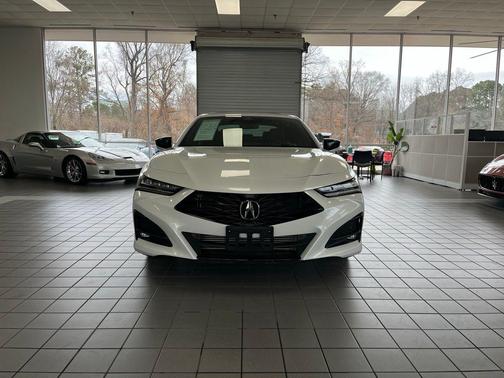 Platinum White Pearl 2024 Acura TLX A-Spec