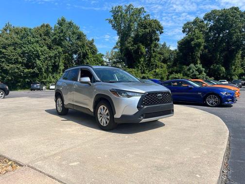 2023 Toyota Corolla Cross LE