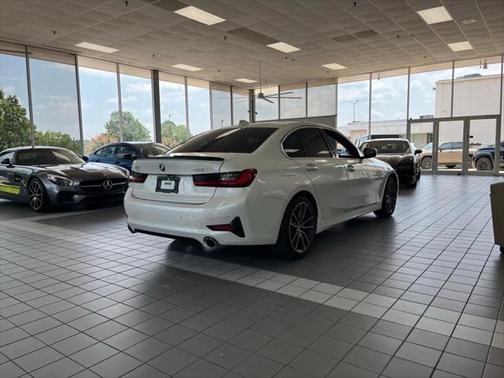 2020 BMW 330 330i