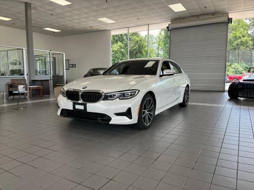 2020 BMW 330 330i