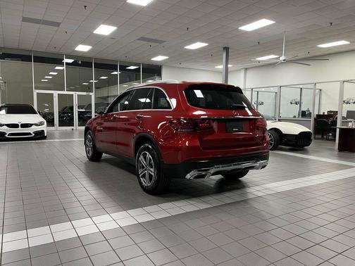 2022 Mercedes-Benz GLC 300 4MATIC