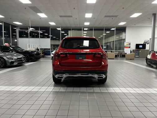 2022 Mercedes-Benz GLC 300 4MATIC