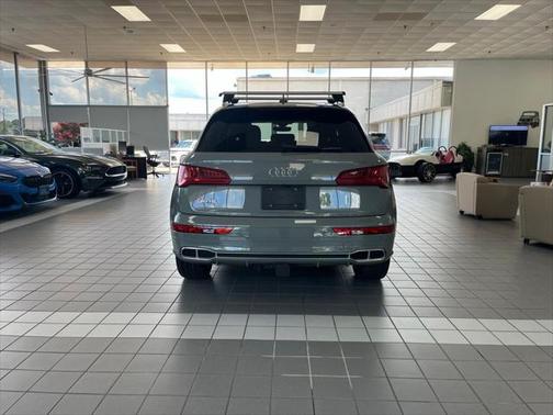 2020 Audi SQ5 3.0T Premium Plus