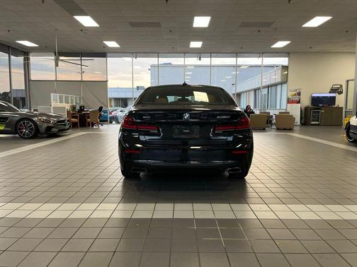 2021 BMW 530 xDrive
