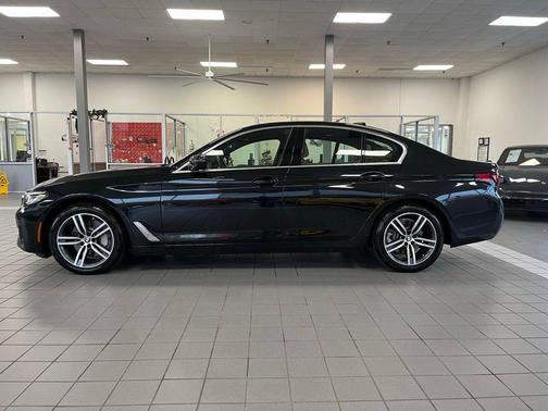 2021 BMW 530 xDrive