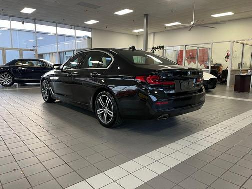 2021 BMW 530 xDrive