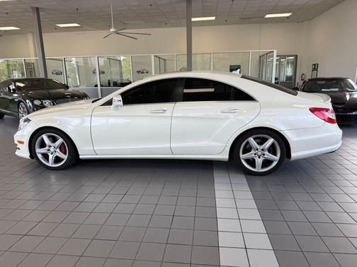 White 2014 Mercedes-Benz CLS-Class 4MATIC