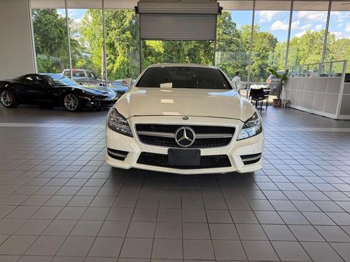 White 2014 Mercedes-Benz CLS-Class 4MATIC