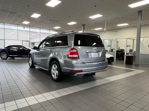 2010 Mercedes-Benz GL-Class 4MATIC