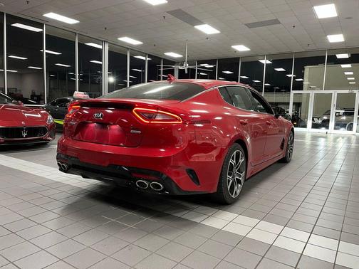 HiChroma Red 2018 Kia Stinger GT2