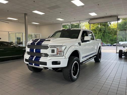 Oxford White 2018 Ford F-150 Lariat