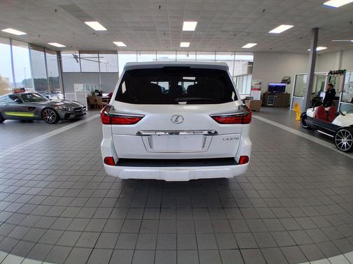 2018 Lexus LX 570 Base