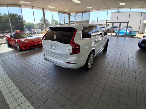 2019 Volvo XC90 T6 Inscription