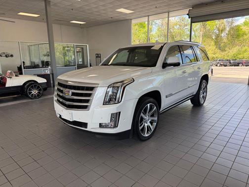 2018 Cadillac Escalade Premium Luxury