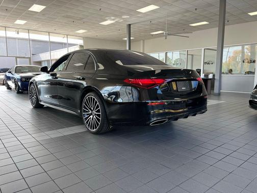 2022 Mercedes-Benz S-Class 4MATIC