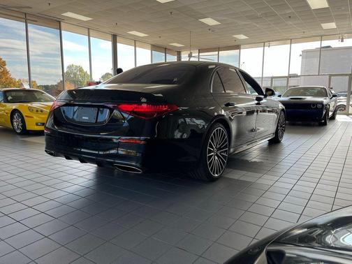 2022 Mercedes-Benz S-Class 4MATIC