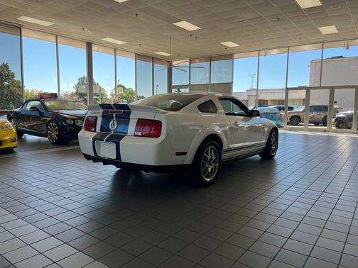 2007 Ford Shelby GT500 Base