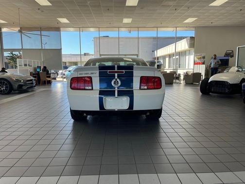 2007 Ford Shelby GT500 Base