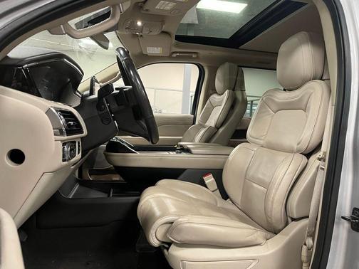 2019 Lincoln Navigator L Reserve