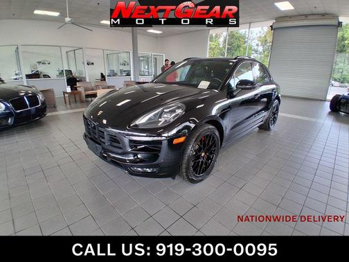 Black 2018 Porsche Macan Macan GTS