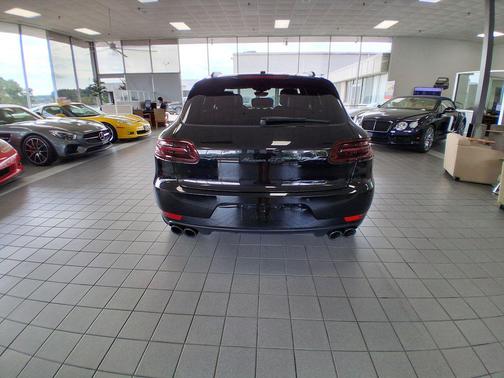 Black 2018 Porsche Macan Macan GTS