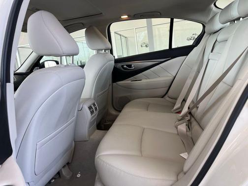 2017 INFINITI Q50 3.0T Premium