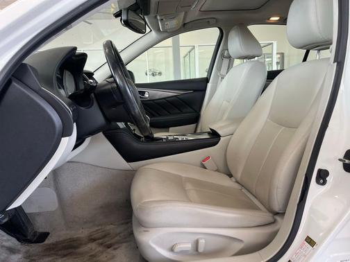 2017 INFINITI Q50 3.0T Premium