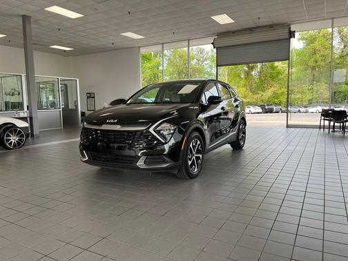 Ebony Black 2023 Kia Sportage EX