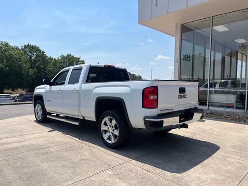 Summit White 2019 GMC Sierra 1500 SLE