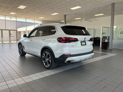 2024 BMW X5 sDrive40i