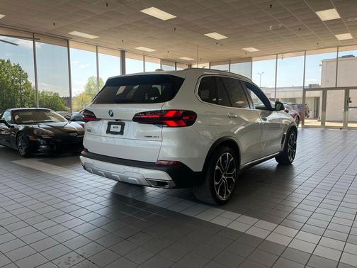 2024 BMW X5 sDrive40i