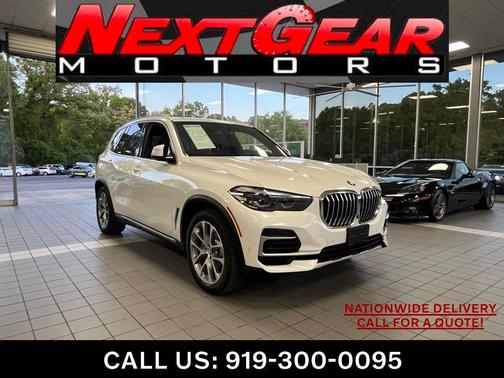 Mineral White Metallic 2024 BMW X5 sDrive40i