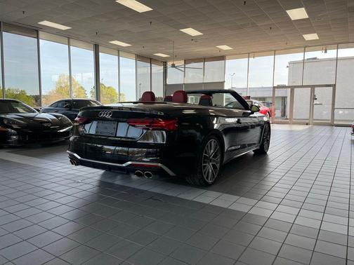 Mythos Black Metallic/Black Roof 2021 Audi S5 3.0T Premium Plus