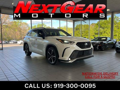 Blizzard Pearl 2021 Toyota Highlander XSE