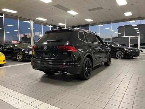 2021 Volkswagen Tiguan 2.0T SE R-Line Black 4MOTION